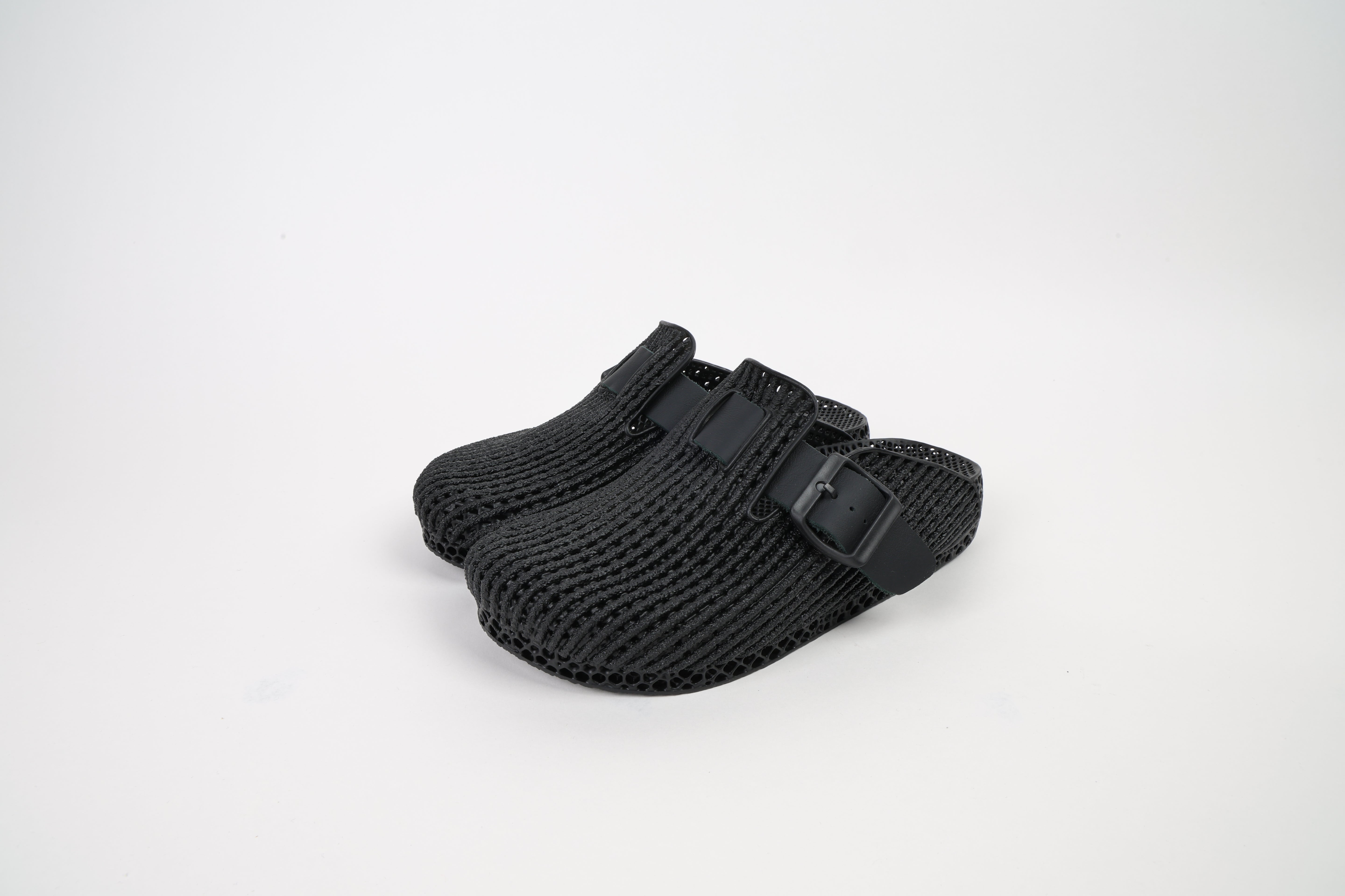 CretBee Black 3D printed slippers